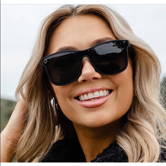 Accessories - Blenders Sunglasses Nocturnal Q X2
Millenia X2